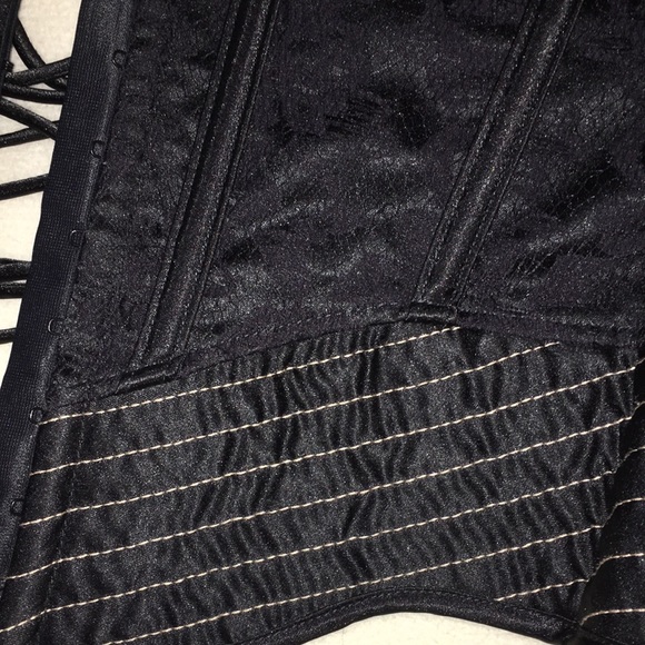 SHIRLEY OF HOLLYWOOD EUC TIE BACK BUSTIER STRUCTURED CORSET SIZE 36 - Picture 2 of 12